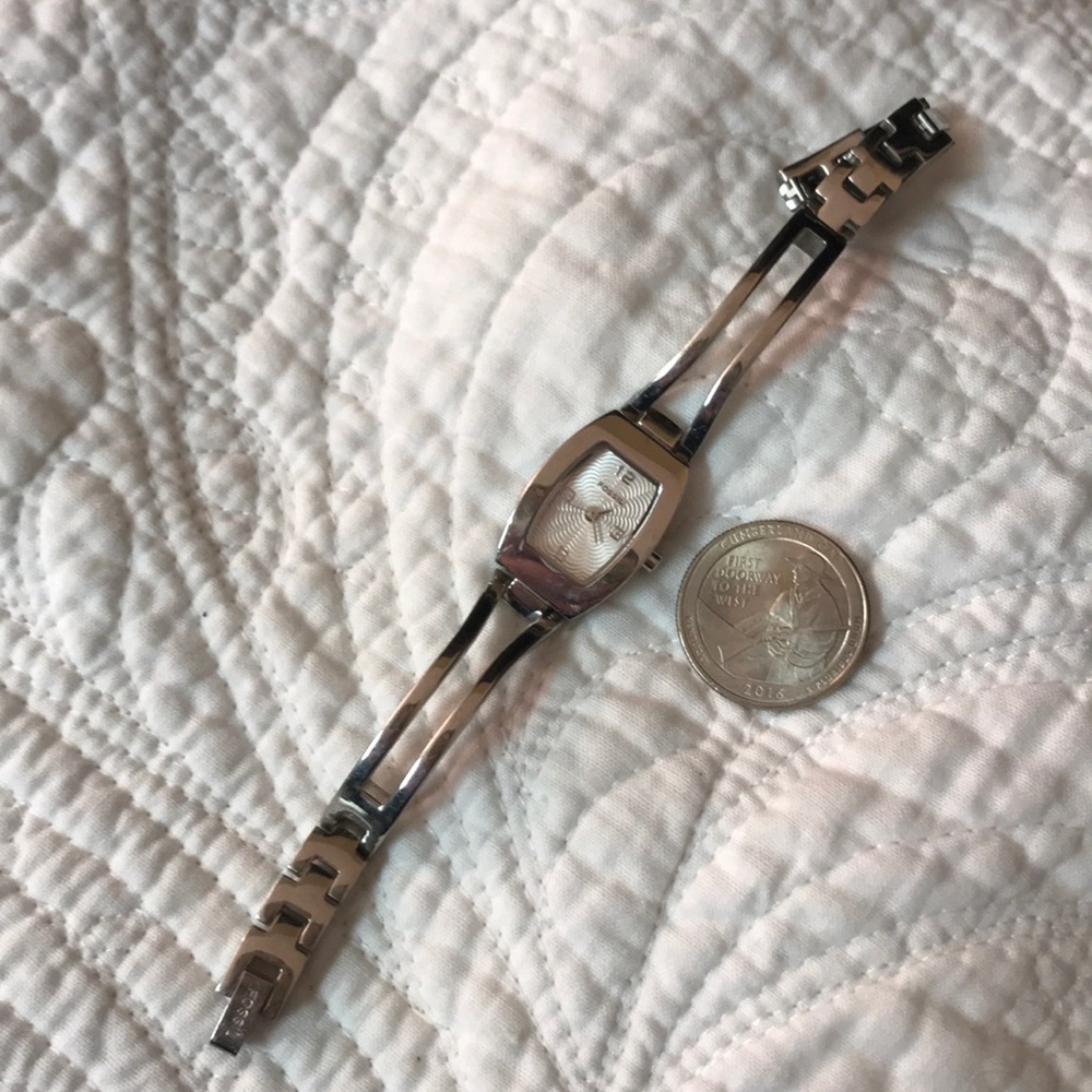Fossil silver bracelet watch‎ - Picture 2 of 4